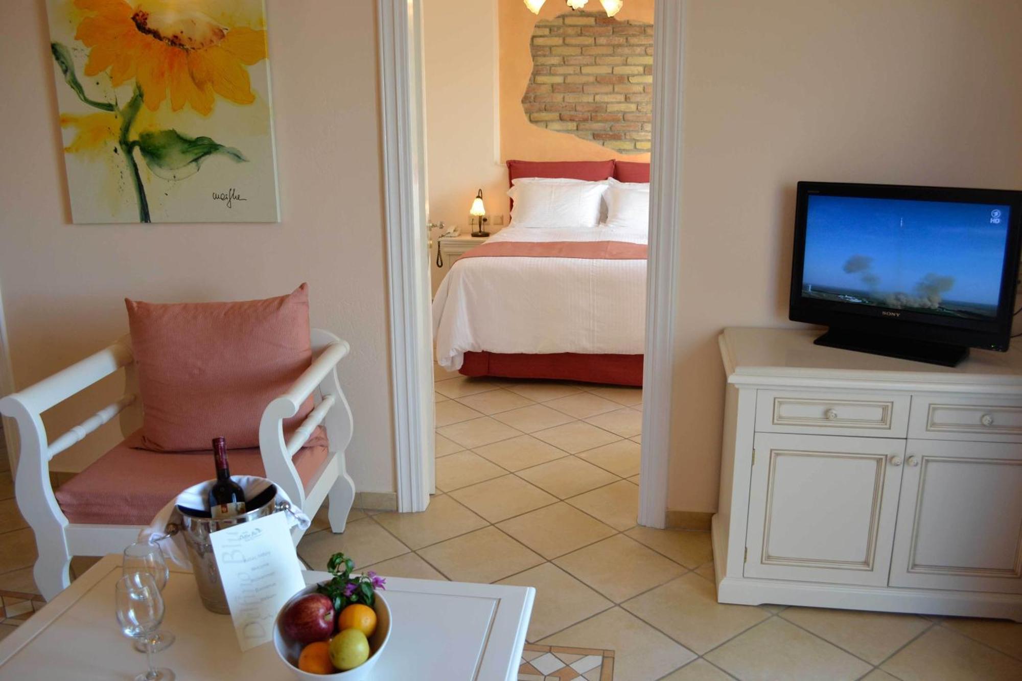 Delfino Blu Wellness Boutique Hotel Agios Stefanos Avliotes  Екстериор снимка